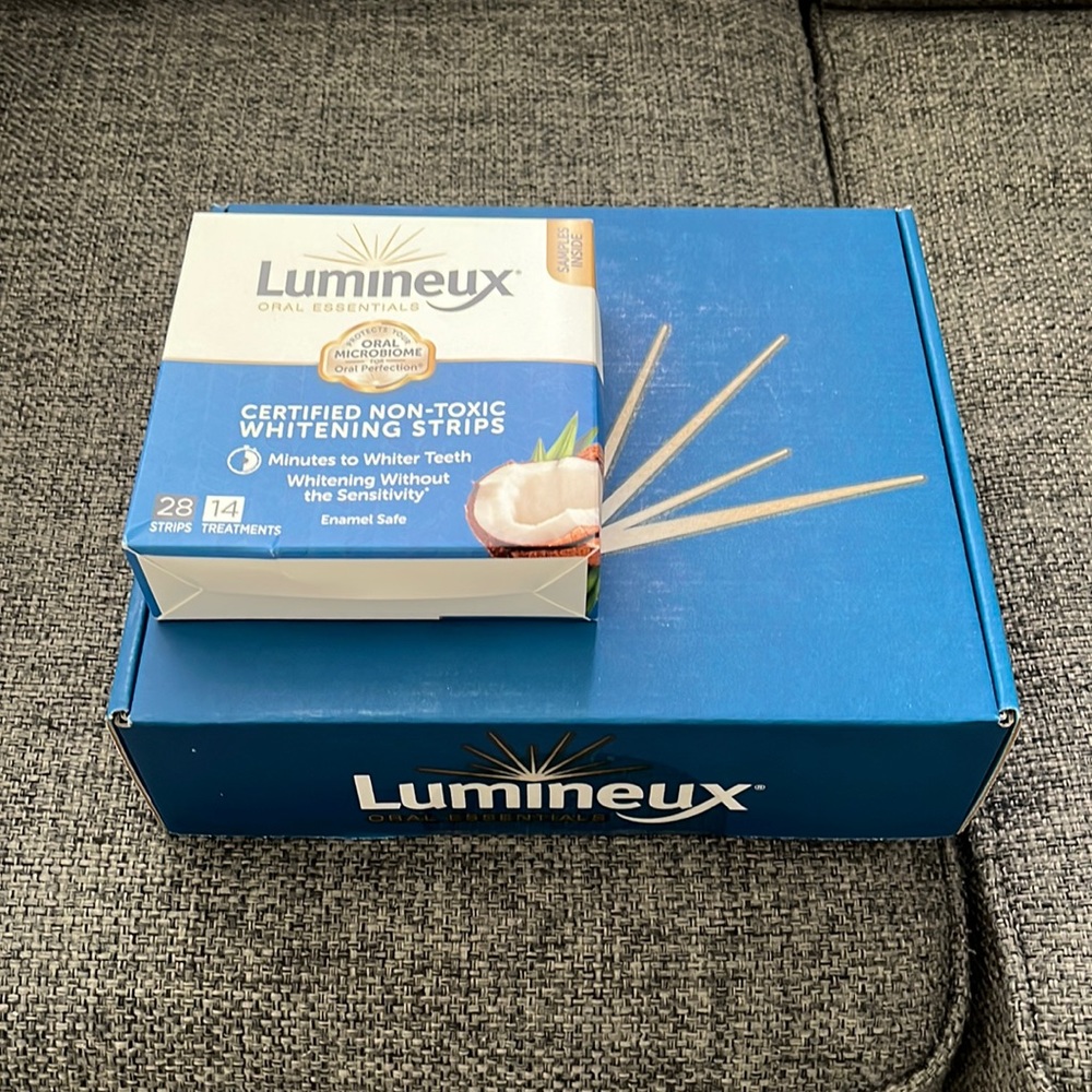Lumineux Oral Essentials kit. Never been opened.
